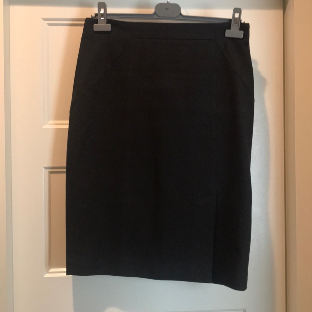 Banana Republic black pencil skirt